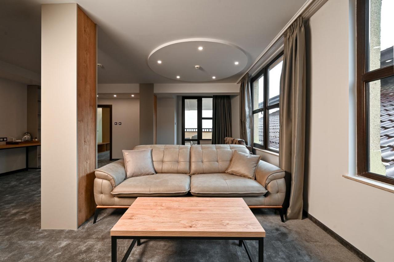 Grand Hotel فيلينغراد المظهر الخارجي الصورة A typical apartment