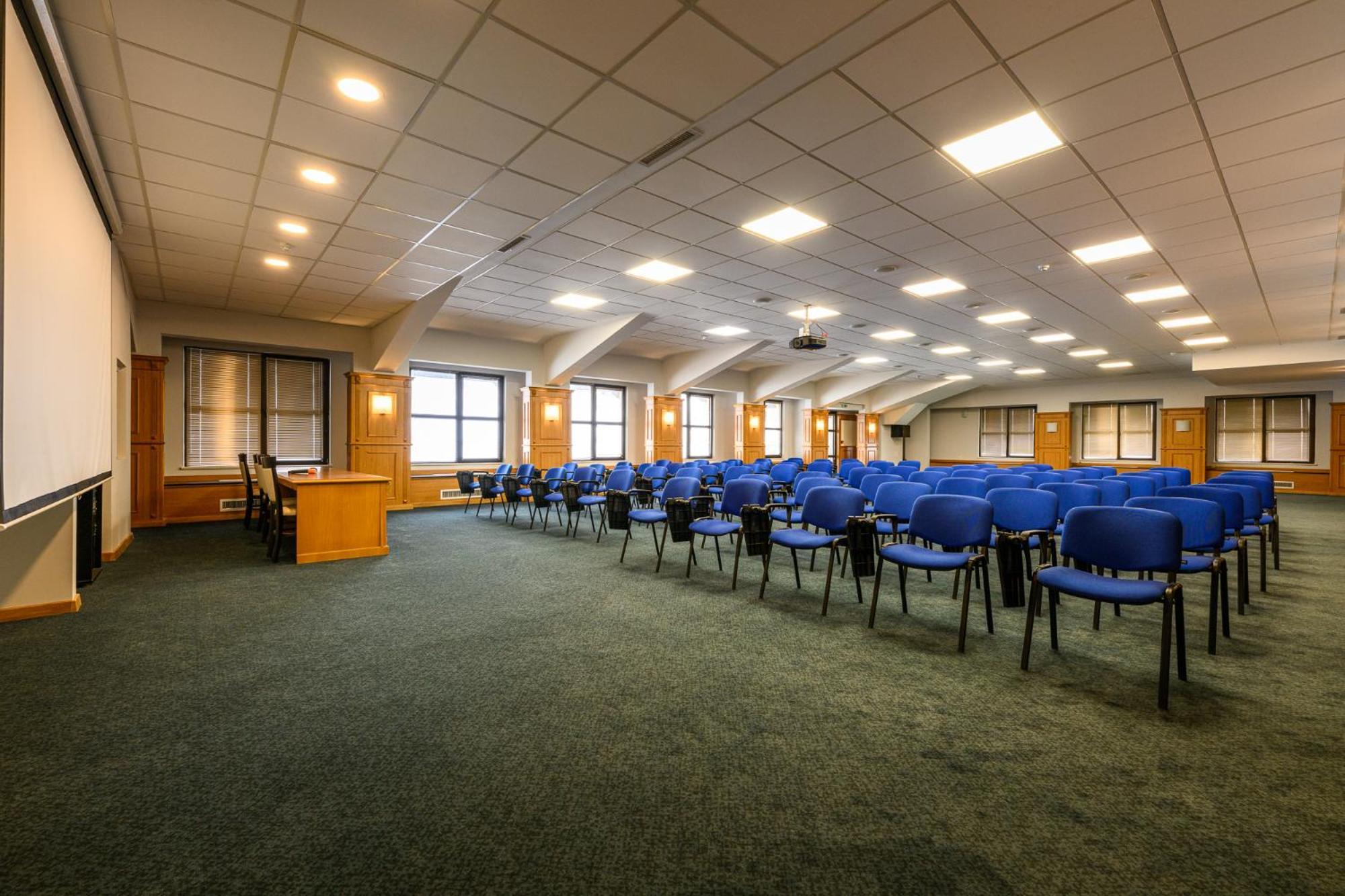 Grand Hotel فيلينغراد المظهر الخارجي الصورة The main conference room